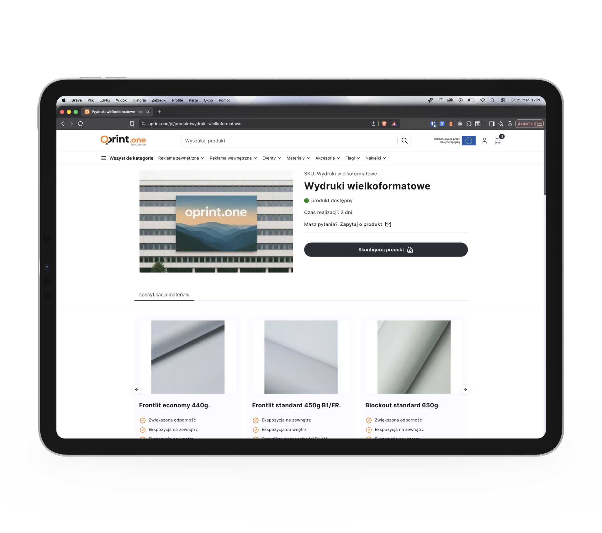 Zrzut ekranu strony produktu e-commerce na oprint.one przedstawiający duży baner ze zdjęciem budynku i siatkę próbek materiałów (podświetlany od przodu, zaciemniający) poniżej.